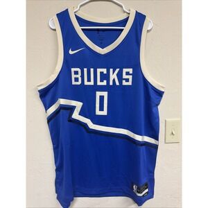 Damian Lillard Milwaukee Bucks Nike Swingman Jersey Men's XL / 52 New With Tags